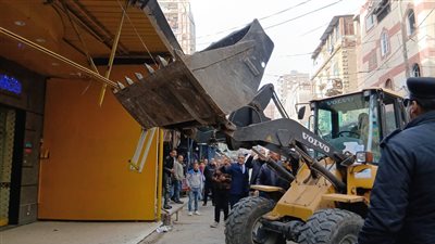 حملات مكبرة بالإسكندرية لإزالة إاشغالات الباعة الجائلين 