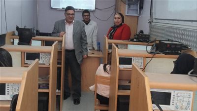 مكتبة مصر العامة بالإسماعيلية تنظم دورة مجانية للحاسب الآلي بالوحدة المتنقلة 