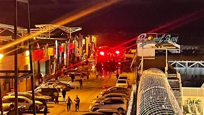 6 صور ترصد لحظة إخماد النيران بأحد الكافيهات الشهيرة في الإسكندرية 