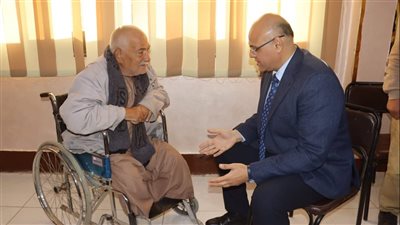 محافظ القليوبية يعقد اللقاء الجماهيري الأسبوعي لبحث شكاوى ومطالب المواطنين