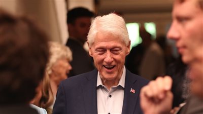 بيل كلينتون يواجه تهمة ازدراء الكونجرس لرفضه الشهادة بتحقيق إبستين، والعقوبة تصل للسجن عام