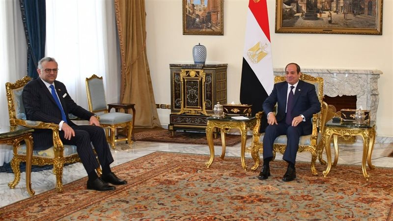 الرئيس السيسي وكبير