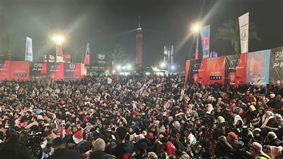 الحزن والبكاء يسيطران على جماهير مصر بعد الخسارة من السنغال بأمم أفريقيا (فيديو)