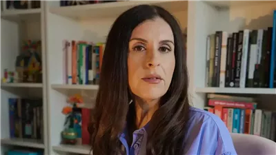 بعد انسحاب حوالي 180 مشاركا، مهرجان أديلايد يتراجع ويعتذر عن استبعاد كاتبة فلسطينية 