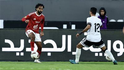 الأهلي يواصل السقوط في الدوري المصري بالخسارة 2-1 أمام طلائع الجيش 