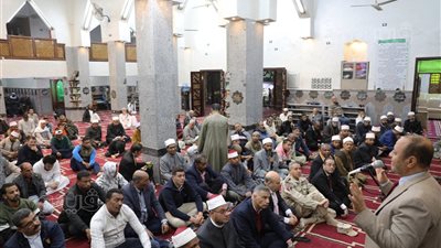 محافظ أسوان يشهد احتفالية مديرية الأوقاف بذكرى ليلة الإسراء والمعراج (صور)