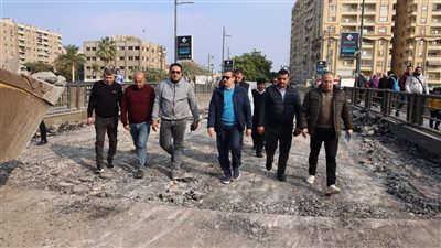 محافظ المنوفية يتفقد أعمال صيانة ورفع كفاءة كوبري مبارك بشبين الكوم (صور)