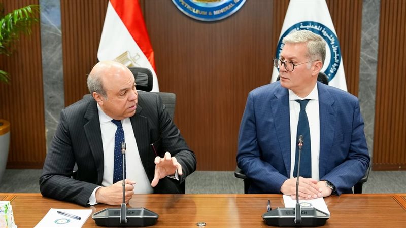 بدوي ووزير الطيران