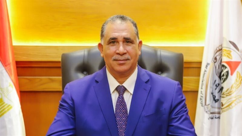 الدكتور عبد الحليم