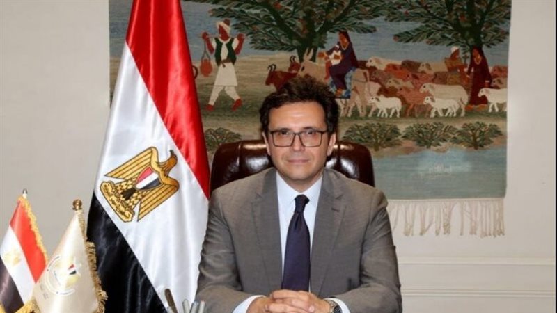 الدكتور أحمد هنو