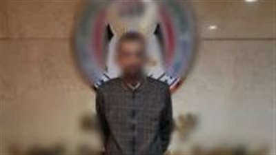 ضبط منتحل صفة موظف بإحدى شركات الدفع الإلكتروني للنصب على سيدة بالقاهرة 