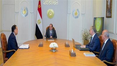 السيسي يوجه بسداد مستحقات شركات البترول والغاز العاملة في مصر
