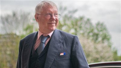 استقبال حافل للسير ألكيس فيرجسون لحضور مباراة مانشستر يونايتد ومان سيتي