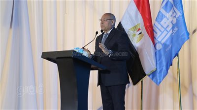 محافظ القاهرة: تطبيق التذكرة المميكنة على 1800 أتوبيس نقل عام بنهاية 2026 (فيديو)