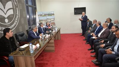 حسن الخطيب ومحافظ الدقهلية يلتقيان مستثمري ميت غمر لتعزيز فرص الاستثمار