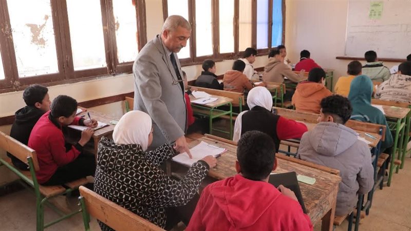 الشهادة الإعدادية