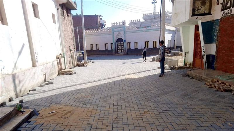 تركيب بلاط الإنترلوك
