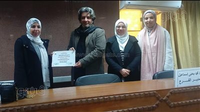 التأمين الصحي ببني سويف ينظم برنامجًا تدريبيًا لتنمية مهارات أطباء الأسنان