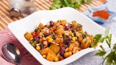 طريقة عمل سلطة البطاطا المشوية، لذيذة وسريعة وصحية