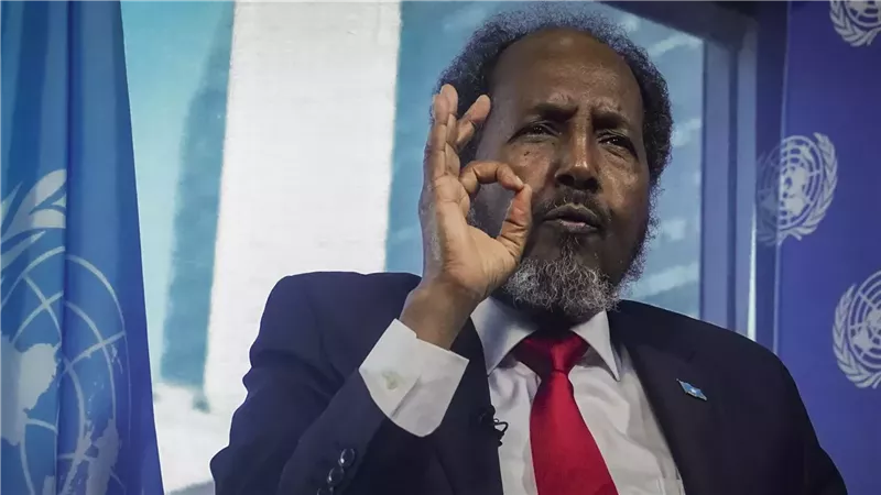  الرئيس الصومالي،