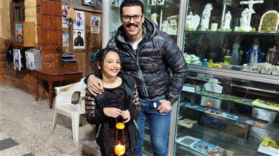 أطفال بورسعيد يحتفلون بعيد الغطاس بالفانوس (صور)