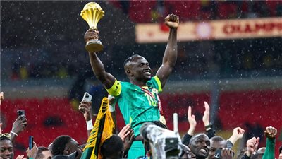 إيفانتينو يدين منتخب السنغال والعقوبات تنتظر أسود التيرانجا