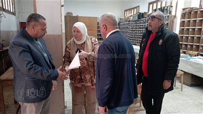 وكيل تعليم بني سويف تتفقد سير أعمال تقدير درجات الشهادة الإعدادية