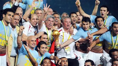 تكريم بعد الخسارة، لفتة مغربية تعيد للأذهان موقف مبارك مع منتخب مصر في 2009