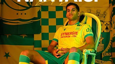 رسميا، نانت الفرنسي يتعاقد مع مدافع الإفريقي التونسي 