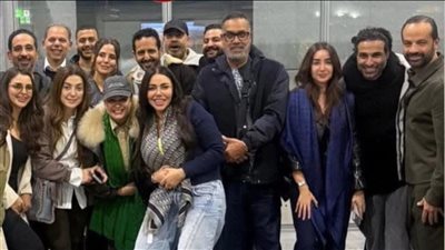 الصدفة تجمع أحمد فهمي بهنا الزاهد في الرياض 