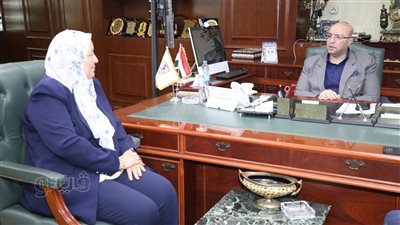  بدء تدريب مدرسي اللغة العربية بالمرحلة الخامسة لمسابقة الـ