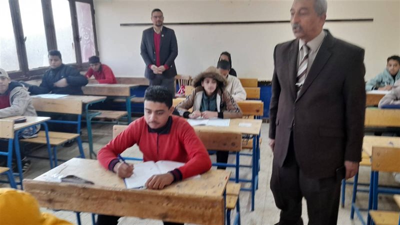 الشهادة الإعدادية