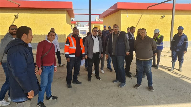رئيس مياه سوهاج يتفقد
