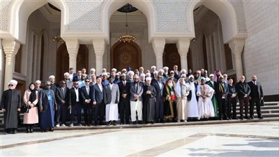 وزير الأوقاف يصطحب وفود مؤتمر الأعلى للشئون الإسلامية في زيارة لمسجد مصر الكبير 