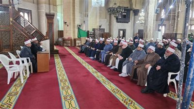 مدير أوقاف الإسكندرية يجتمع بأئمة إدارات الجمرك وغرب والدخيلة والعجمي