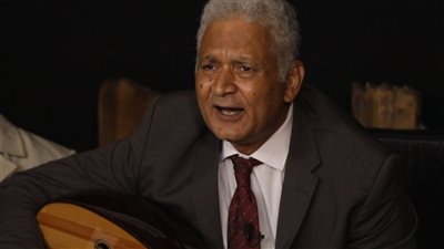 القومي للمسرح والموسيقى والفنون الشعبية ينعى الفنان والملحن محمد عزت