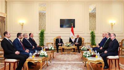 رئيس هيئة النيابة الإدارية يلتقي هشام بدوي لتهنئته بتوليه رئاسة مجلس النواب 