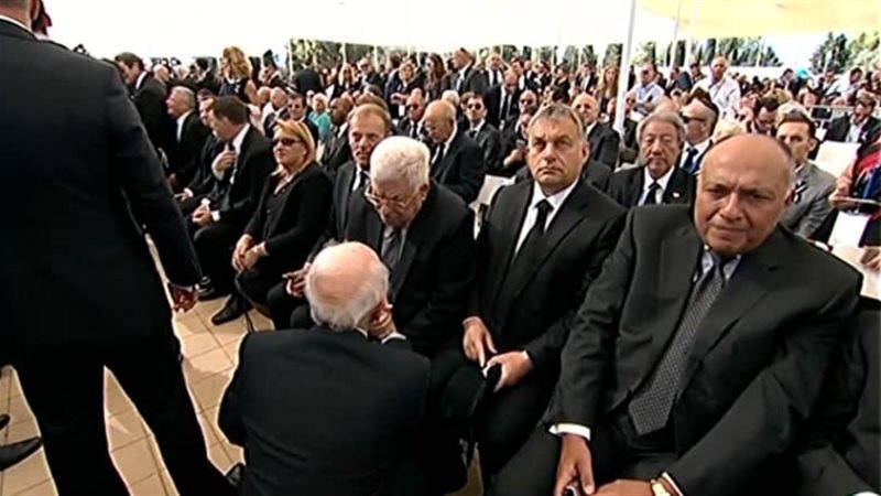 سامح شكري فى جنازة