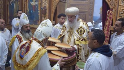 الأنبا فام يترأس اللقاء السنوي لكهنة إيبارشية شرق المنيا