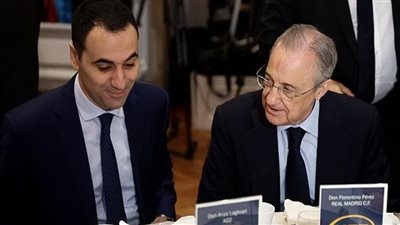 بيريز يجهز المغربي أنس الغراري لخلافته في رئاسة ريال مدريد 