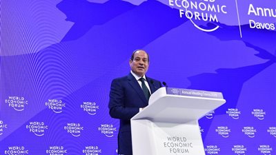  دافوس 2026، السيسي يشارك في جلسة حوارية مع نخبة من قادة الأعمال الدوليين