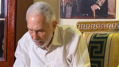 عقب حل أزمة معاش والده، نجل عبد الرحمن أبو زهرة يتقدم بالشكر لوزير المالية