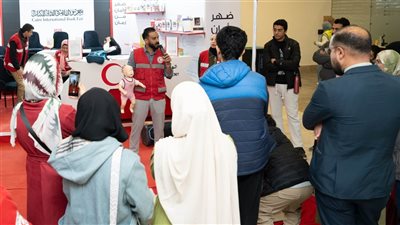 الهلال الأحمر يشارك في معرض القاهرة الدولي للكتاب 2026 (صور)