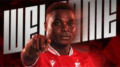 لاعب الأهلي السابق ينضم إلى أهلي بنغازي الليبي 