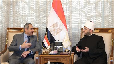 استعدادًا لاستقبال رمضان، وزير الأوقاف يلتقي رئيس شركة العاصمة الجديدة