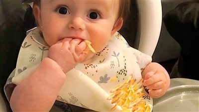 وجبات صحية لطفلك الرضيع من عمر 6 إلى 12 شهرا