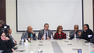 ندوة «الشخصية المصرية» بمعرض الكتاب: ماسة حضارية صاغها التاريخ والأدب والدين