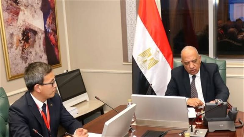  الدكتور محمود عصمت