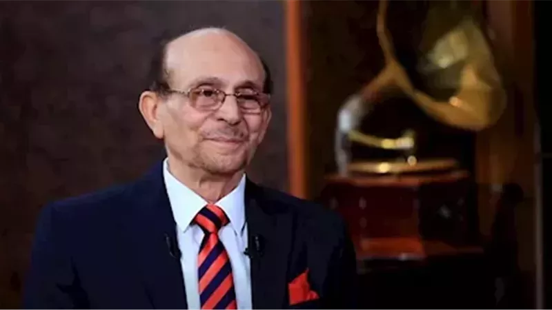 الفنان محمد صبحي،