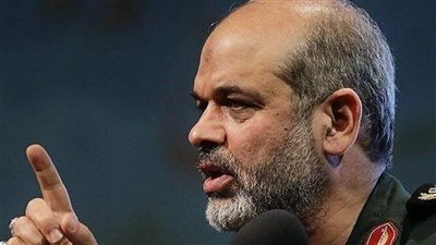 نائب قائد الحرس الثوري يحذر واشنطن والاحتلال الإسرائيلي من مهاجمة إيران 